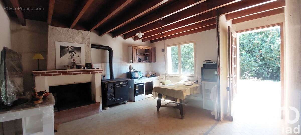 Photo 2 - Maison à LES FOUGERETS