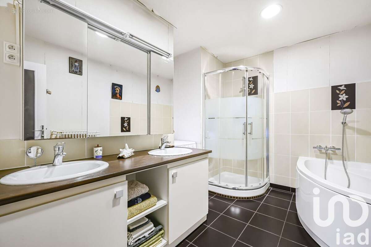 Photo 6 - Maison à BONDY