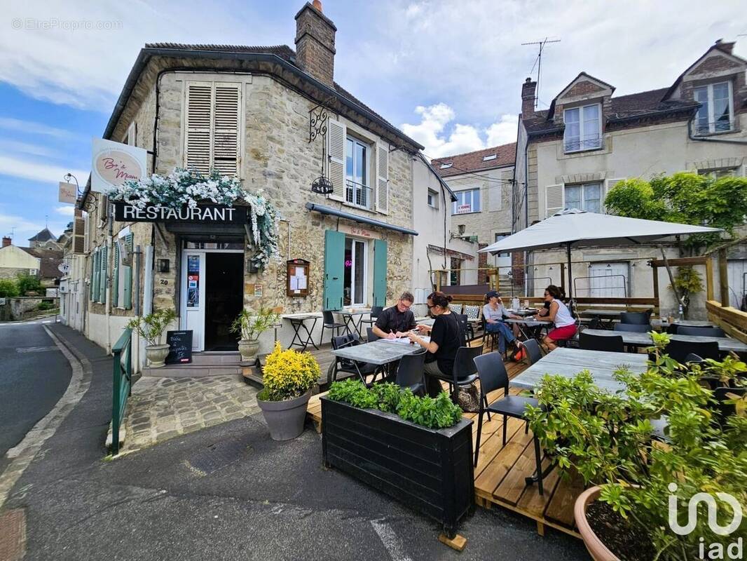 Photo 1 - Commerce à MONTIGNY-SUR-LOING