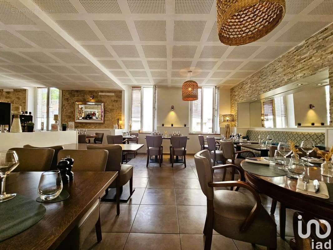 Photo 6 - Commerce à MONTIGNY-SUR-LOING