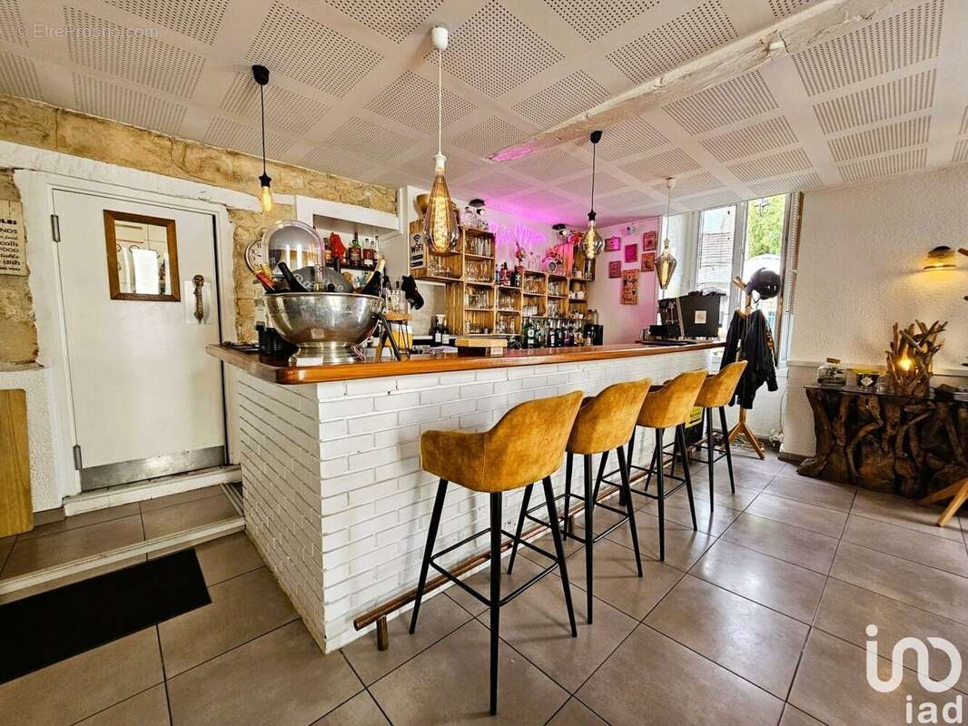 Photo 9 - Commerce à MONTIGNY-SUR-LOING