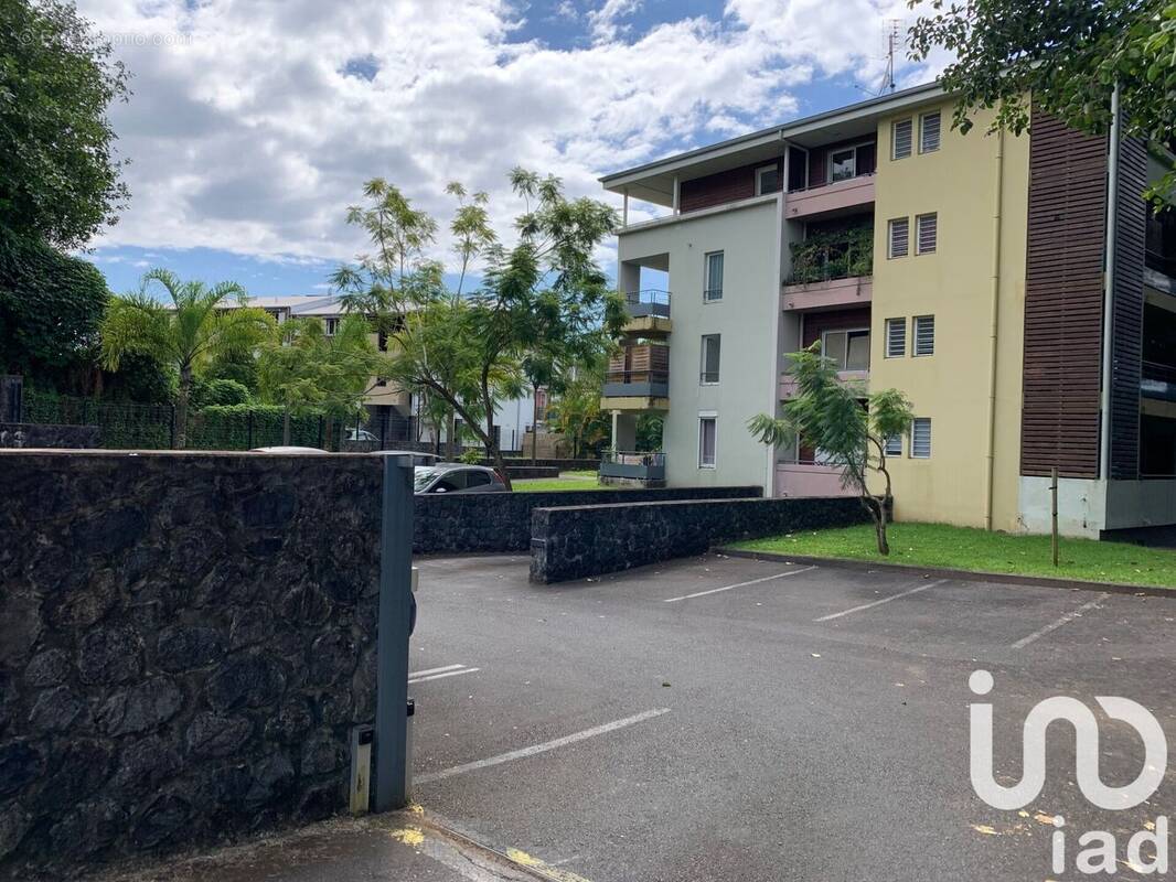 Photo 1 - Appartement à SAINT-BENOIT