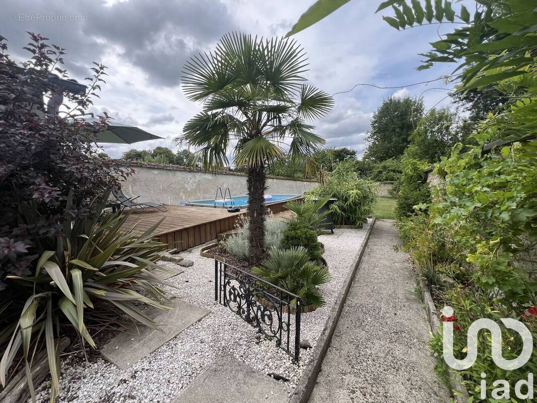 Photo 1 - Maison à MORTCERF