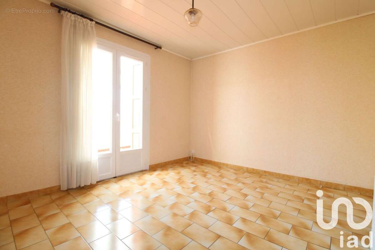 Photo 6 - Maison à SAINT-JEAN-LASSEILLE