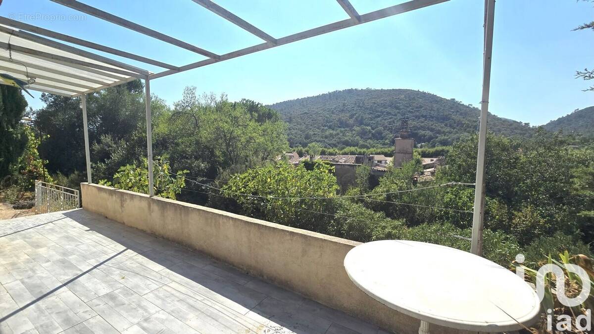 Photo 1 - Maison à LA ROQUEBRUSSANNE