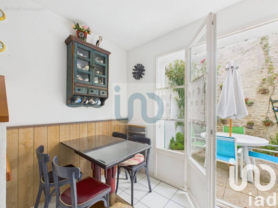 Photo 1 - Appartement à SAINT-MARTIN-DE-RE