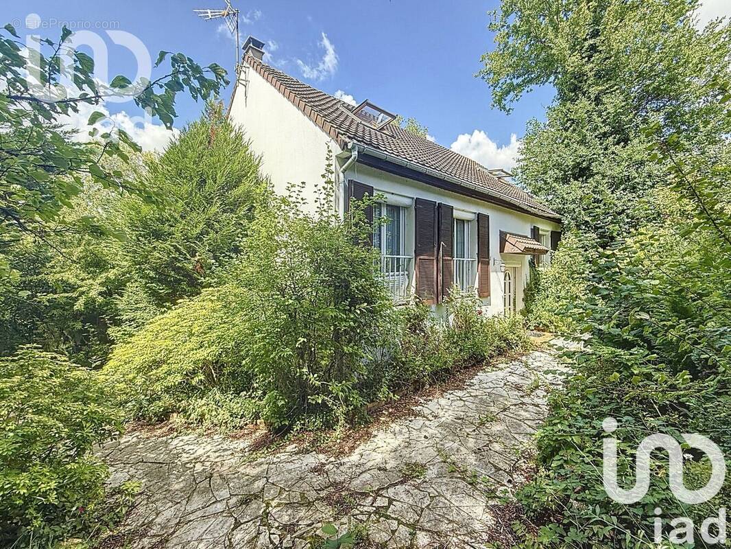 Photo 1 - Maison à REBAIS