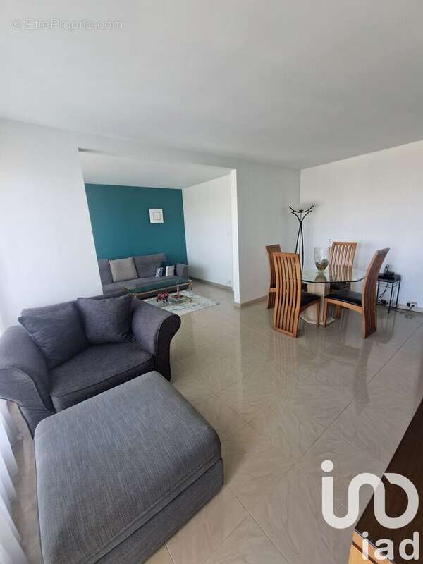 Photo 2 - Appartement à RIS-ORANGIS