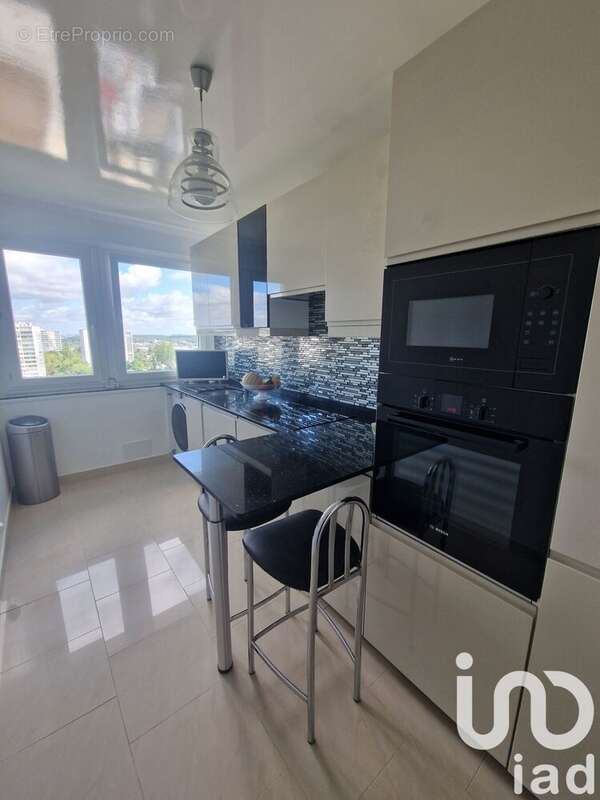 Photo 7 - Appartement à RIS-ORANGIS