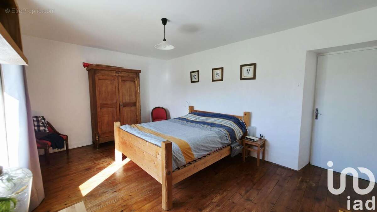 Photo 9 - Maison à SAINT-MARTIN-LESTRA