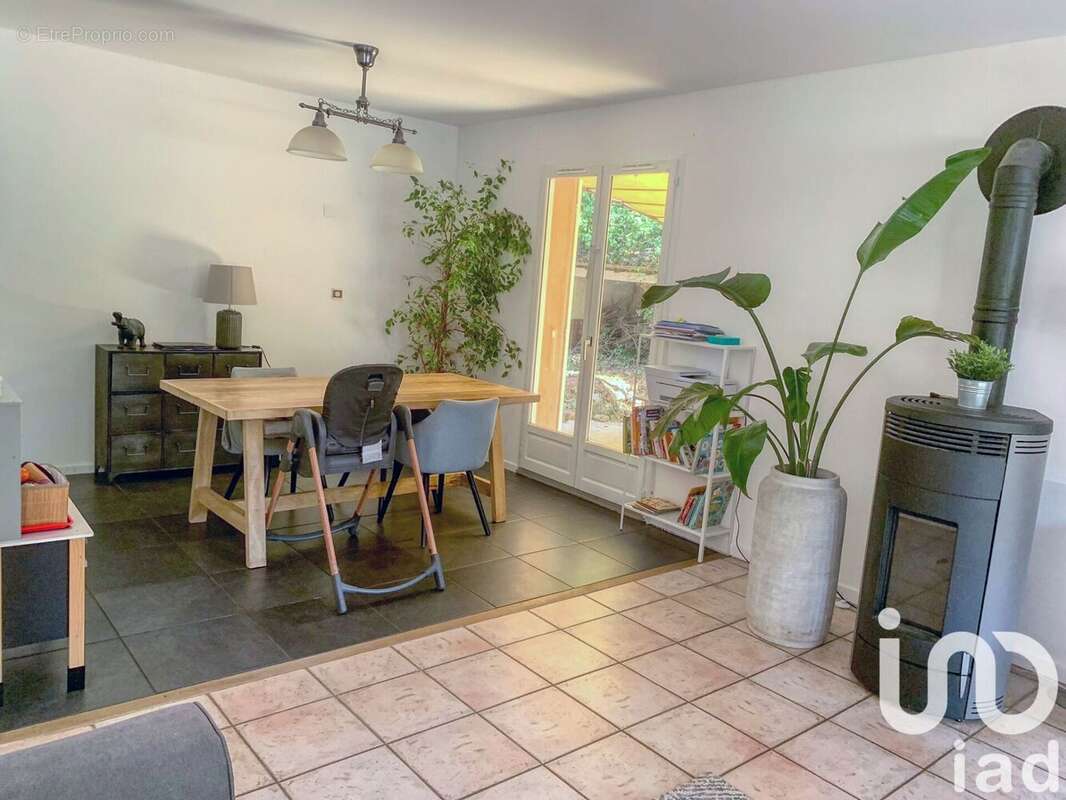 Photo 8 - Maison à SOLLIES-TOUCAS