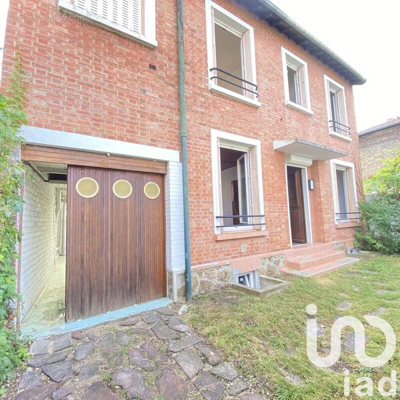 Photo 1 - Maison à SURESNES