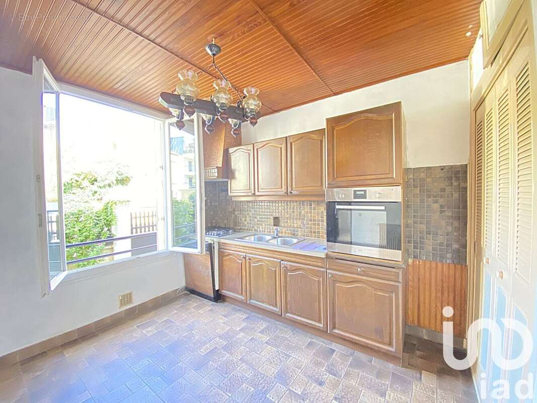 Photo 6 - Maison à SURESNES