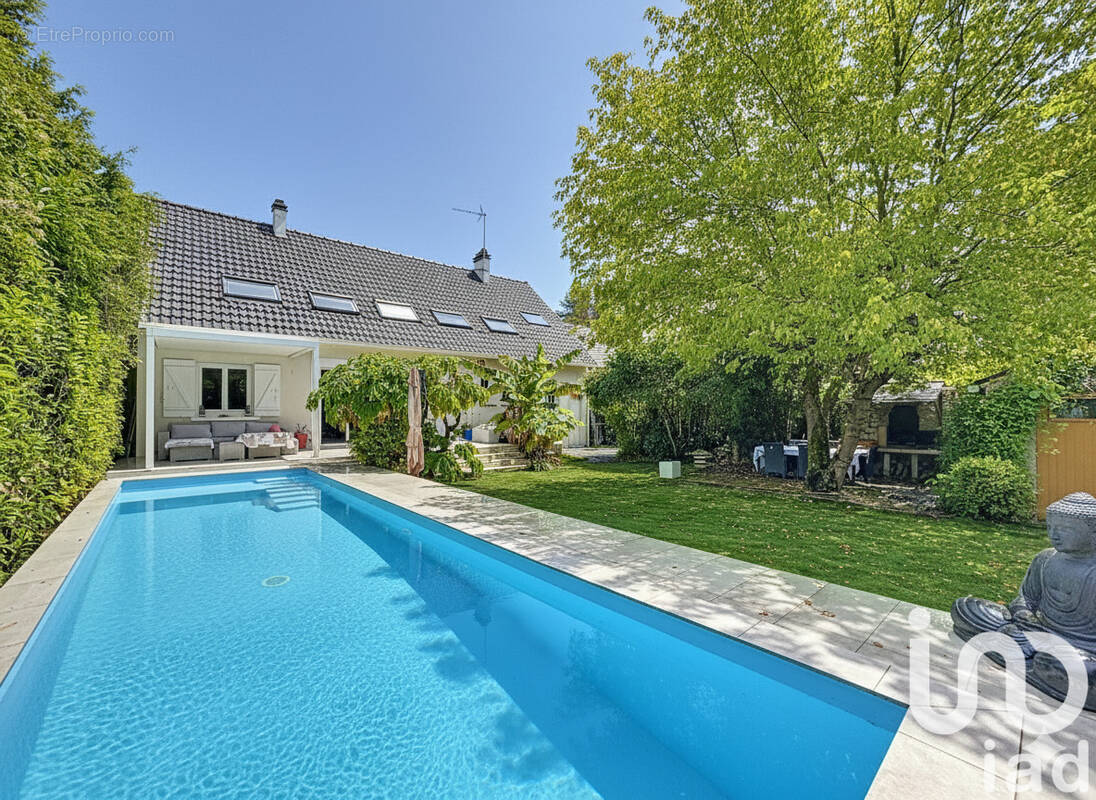 Photo 1 - Maison à BOISSISE-LE-ROI