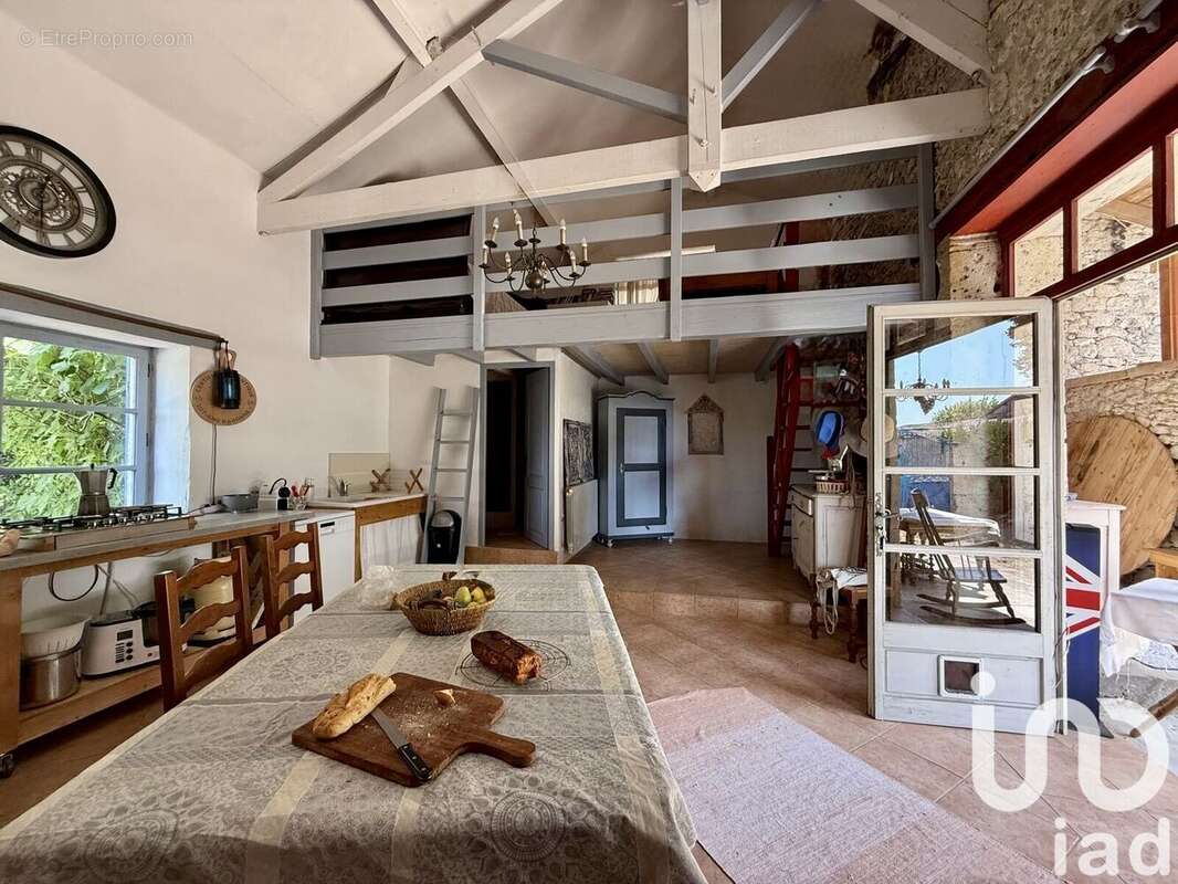 Photo 2 - Maison à MASSOULES