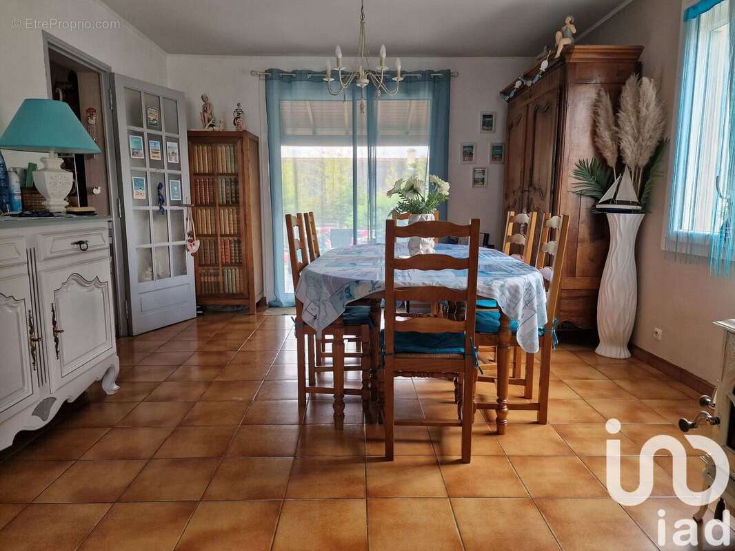 Photo 2 - Maison à MONTREUIL-BELLAY