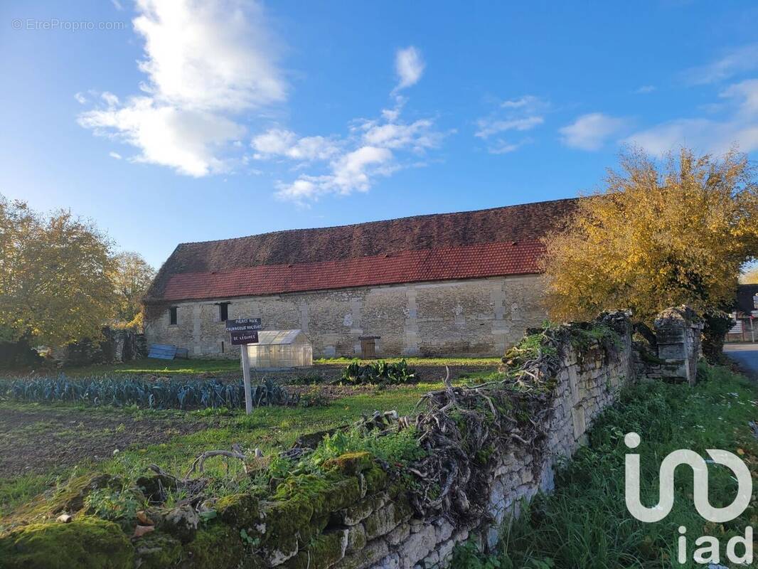 Photo 1 - Terrain à ULLY-SAINT-GEORGES