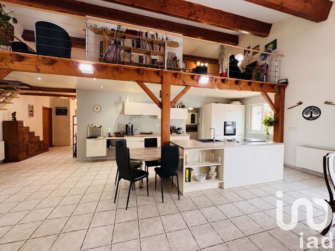 Photo 2 - Maison à MONTBLANC