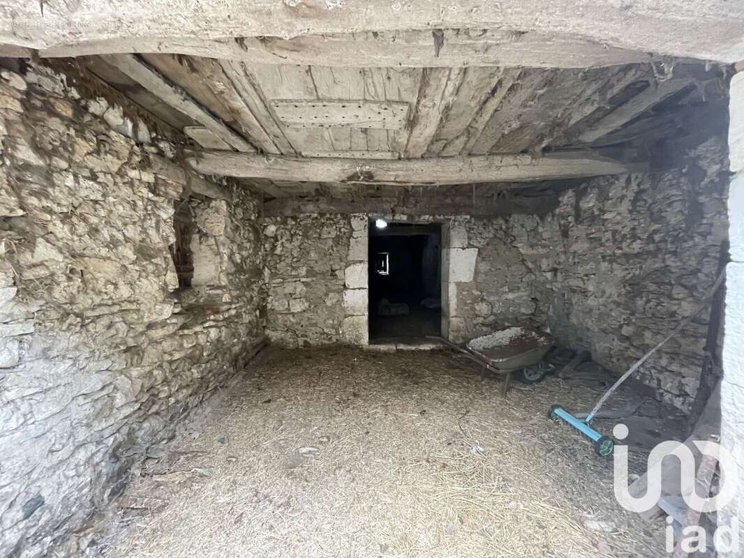 Photo 3 - Maison à LUSSAN