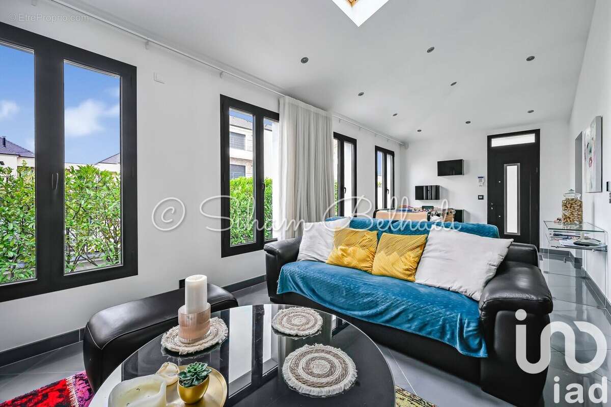 Photo 3 - Maison à BRY-SUR-MARNE