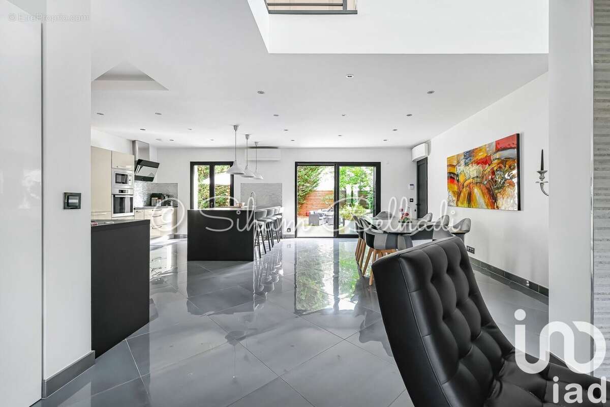 Photo 4 - Maison à BRY-SUR-MARNE