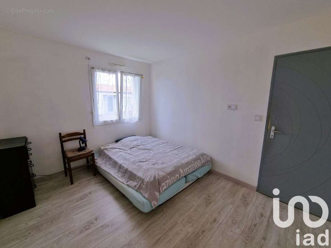 Photo 8 - Maison à LES LANDES-GENUSSON