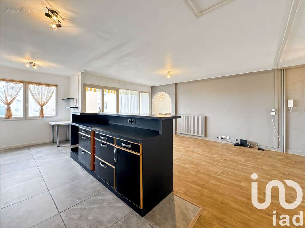 Photo 6 - Appartement à LAVAL