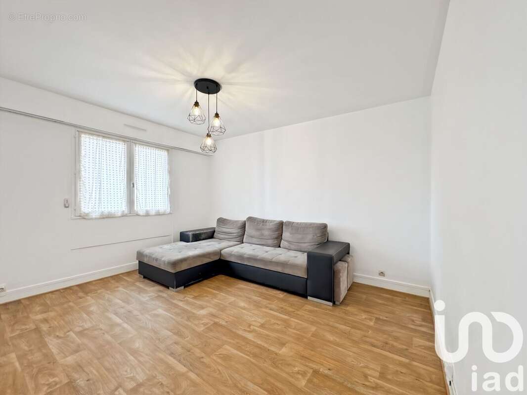 Photo 9 - Appartement à LAVAL