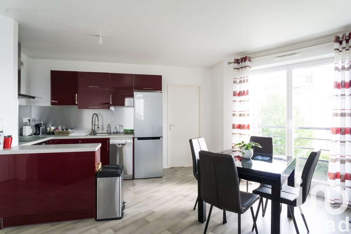 Photo 2 - Appartement à CLAYE-SOUILLY