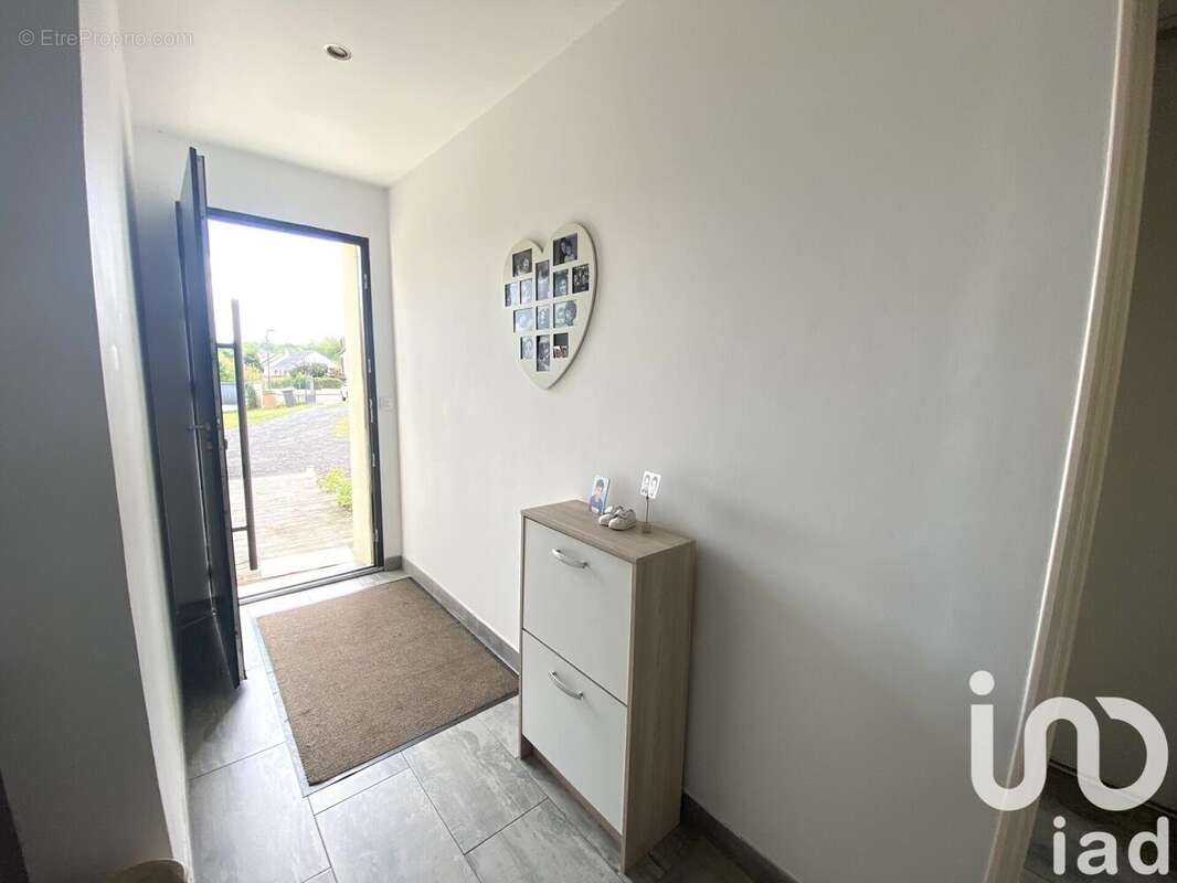 Photo 4 - Maison à SAINT-LUBIN-DES-JONCHERETS