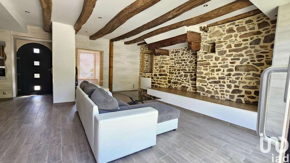 Photo 9 - Maison à LES CHAMPS-GERAUX