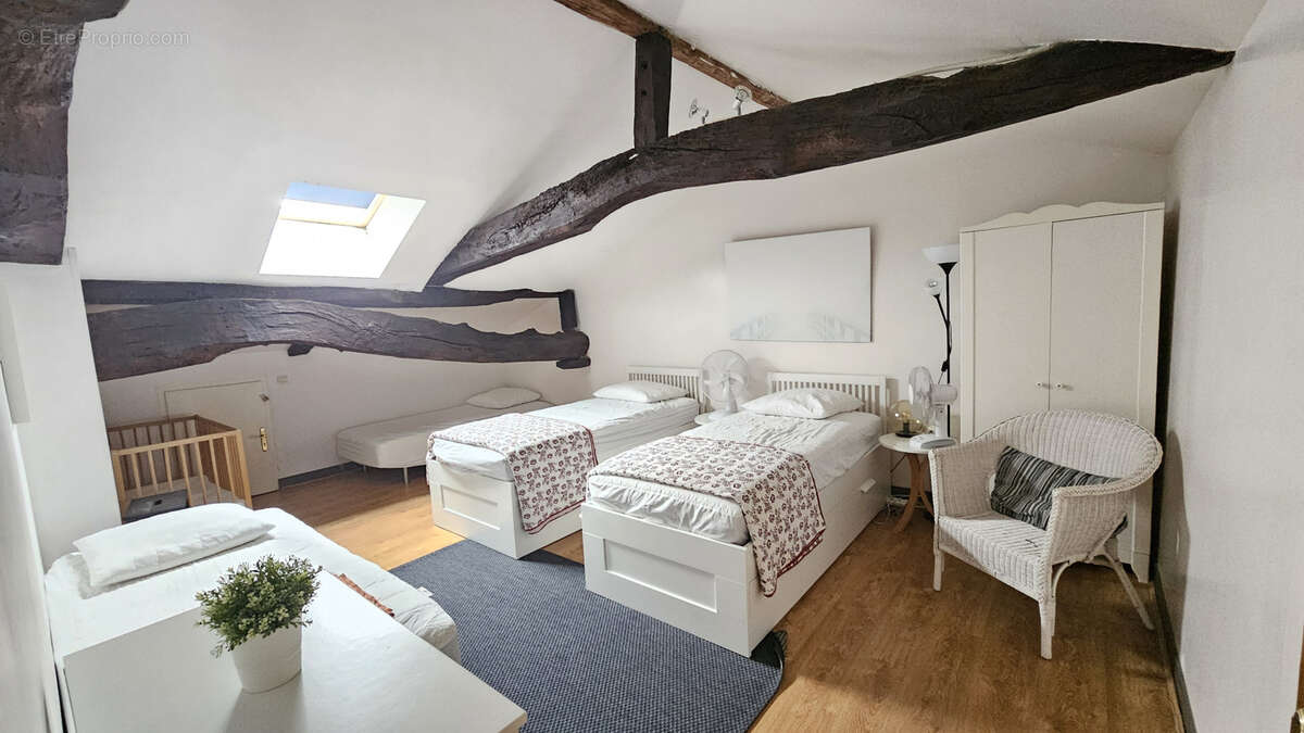 Maison à SAUBRIGUES