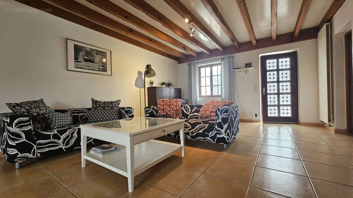 Maison à SAUBRIGUES