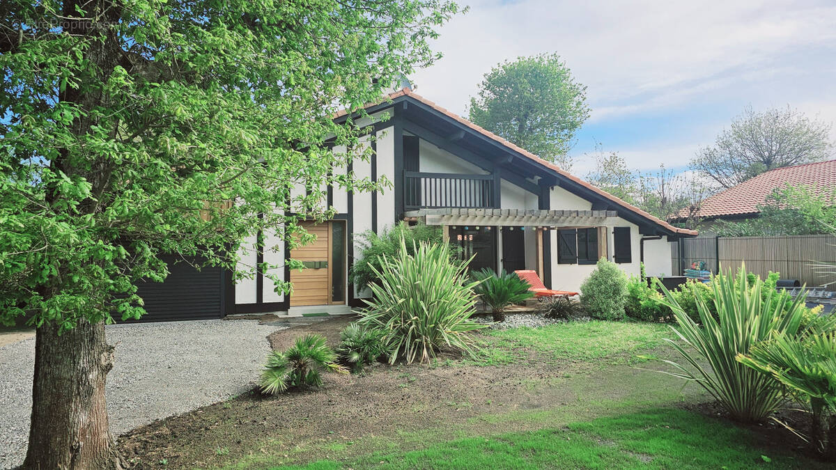 Maison à VIEUX-BOUCAU-LES-BAINS