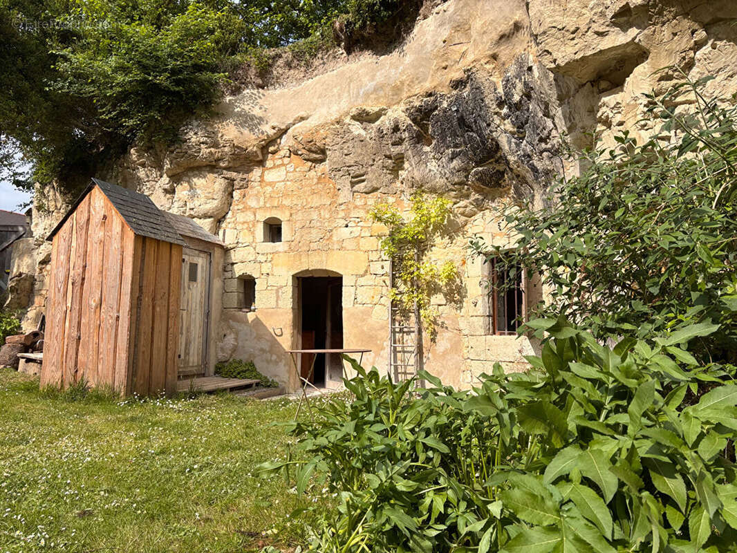 Maison à DOUE-LA-FONTAINE