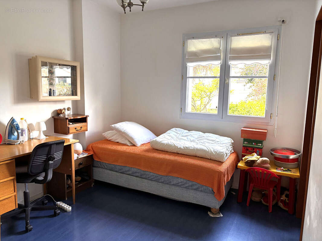 Maison à NUEIL-SUR-LAYON