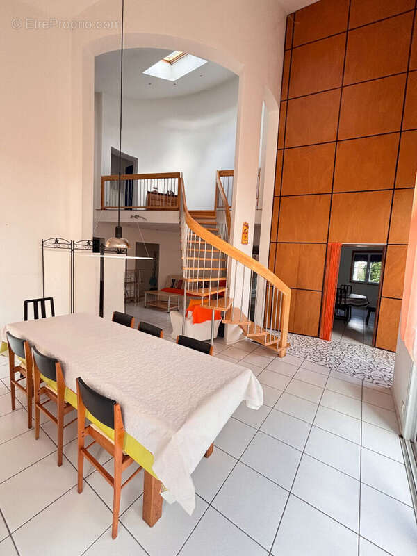 Maison à NUEIL-SUR-LAYON