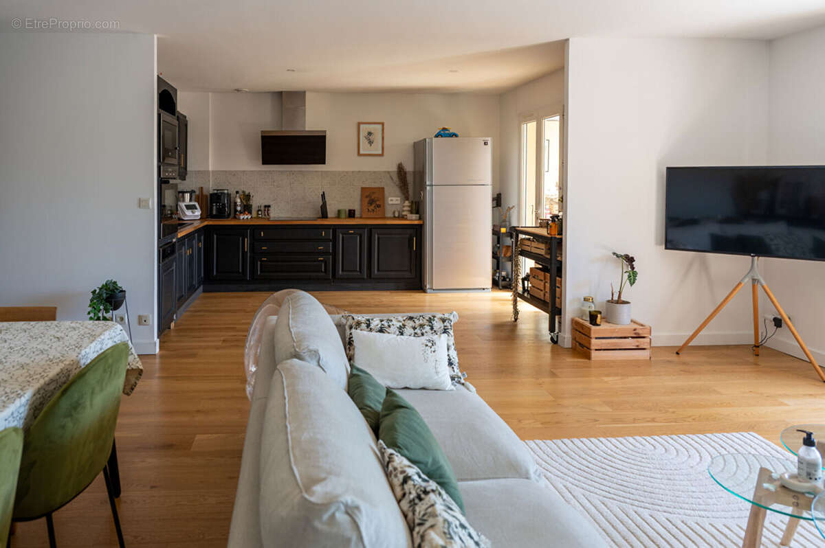 Appartement à MARSEILLE-11E