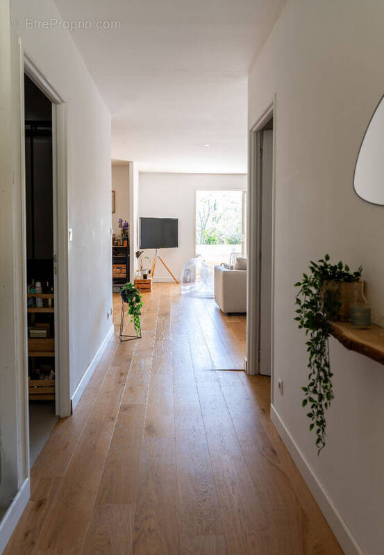 Appartement à MARSEILLE-11E