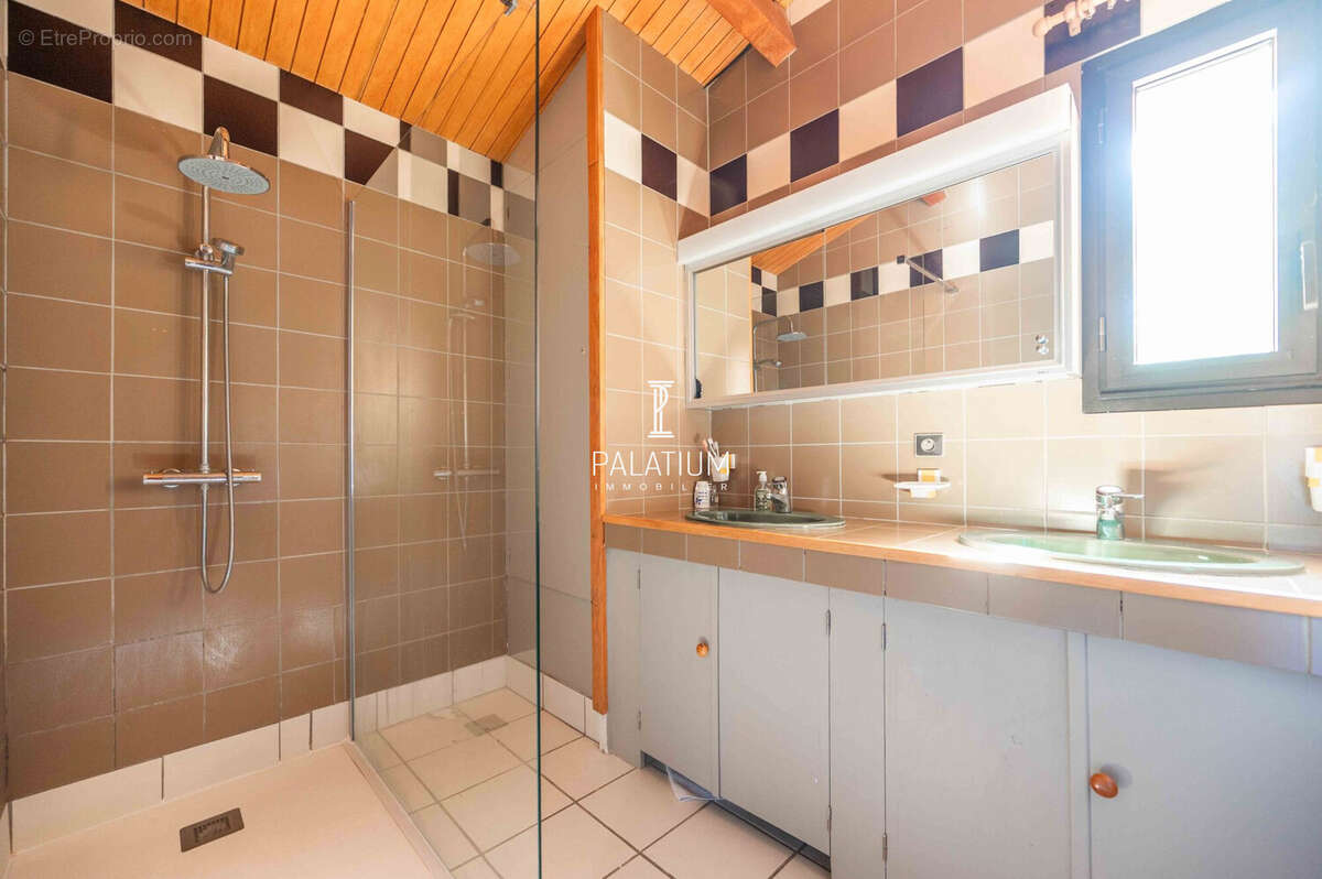 Maison à PIERREVERT