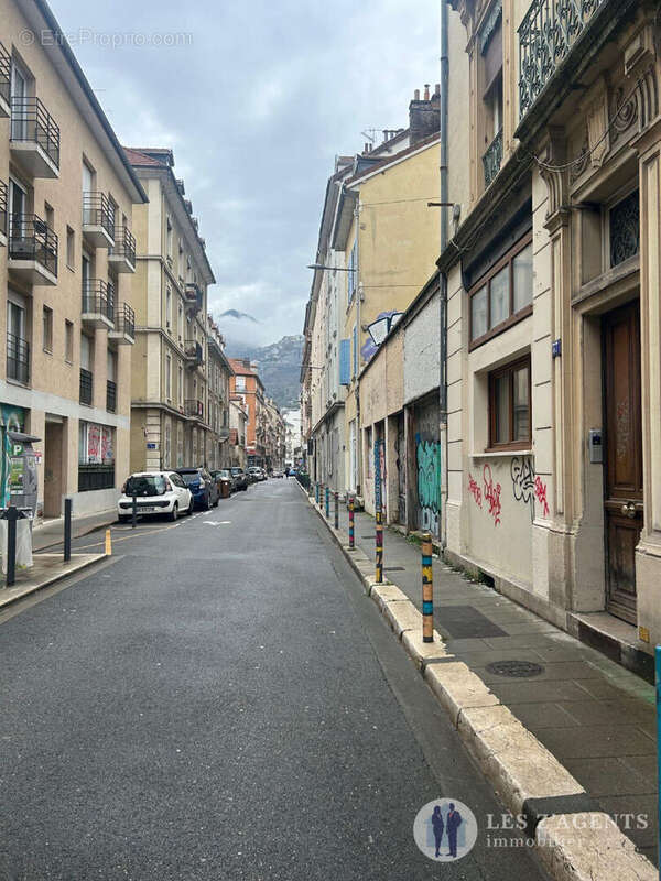 Appartement à GRENOBLE