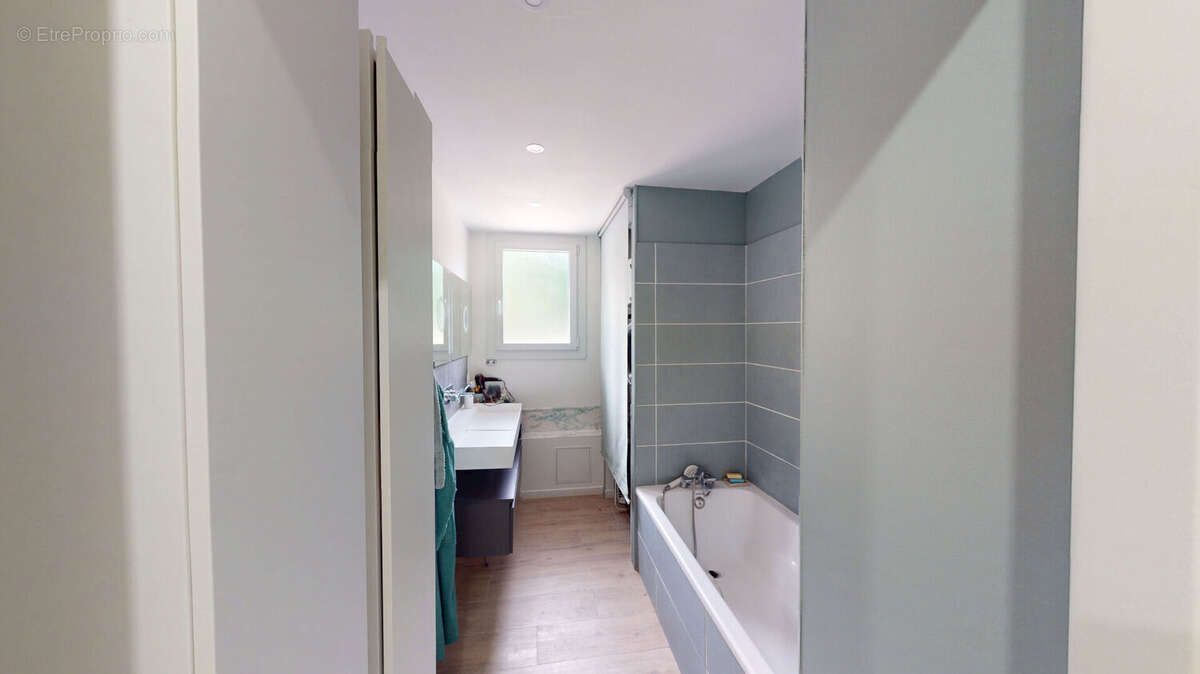 Appartement à CLAIX