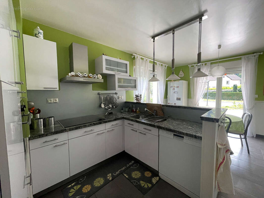 Maison à VILLARS-SOUS-DAMPJOUX