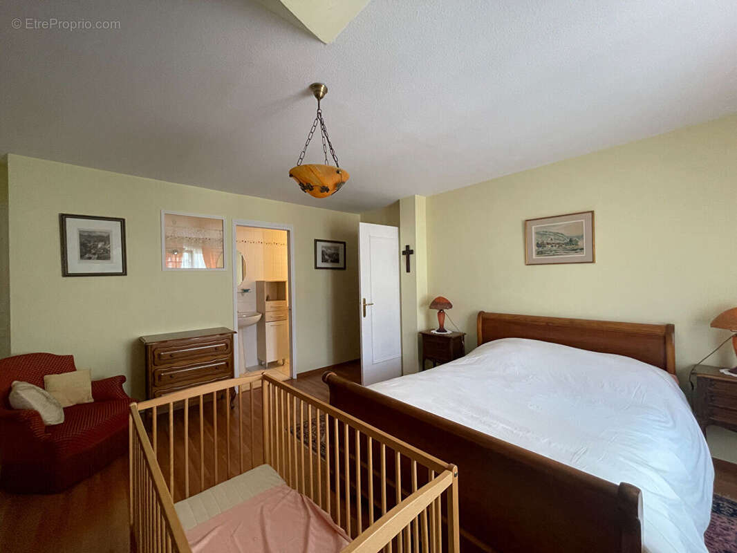 Maison à VILLARS-SOUS-DAMPJOUX