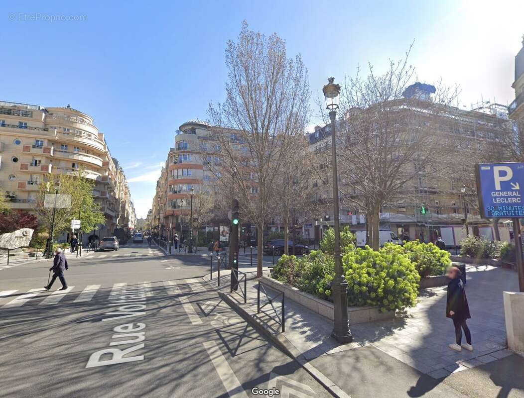 Appartement à LEVALLOIS-PERRET