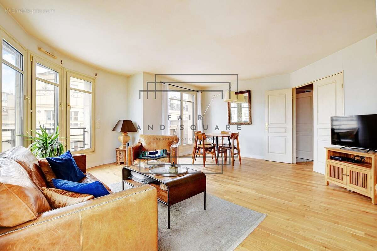 Appartement à LEVALLOIS-PERRET