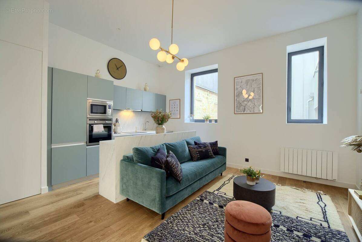 Appartement à BORDEAUX