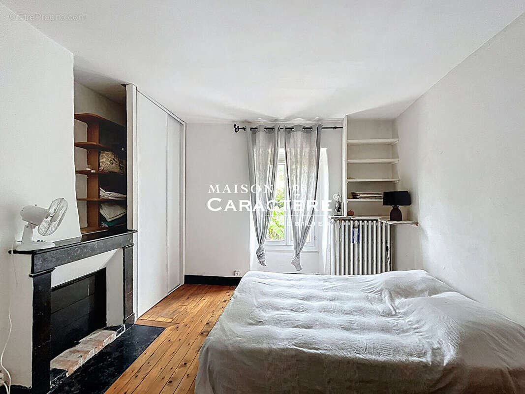 Maison à VERNEUIL-SUR-SEINE