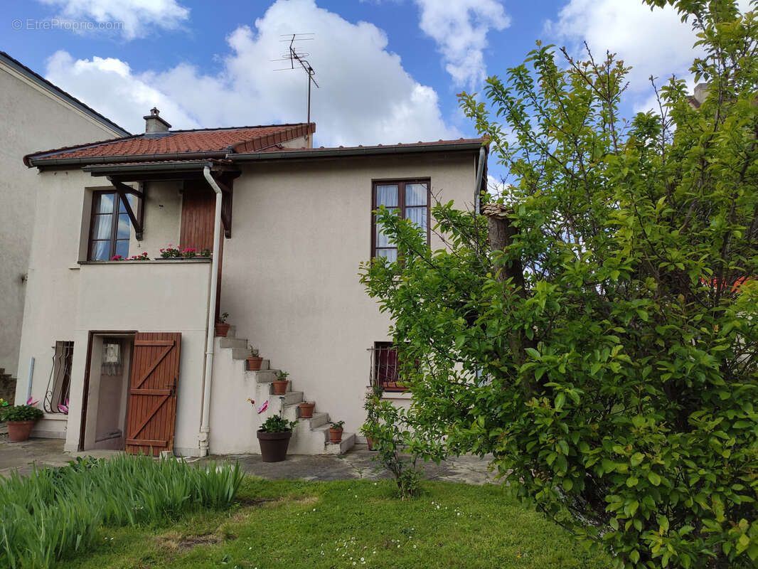 Maison à VITRY-SUR-SEINE