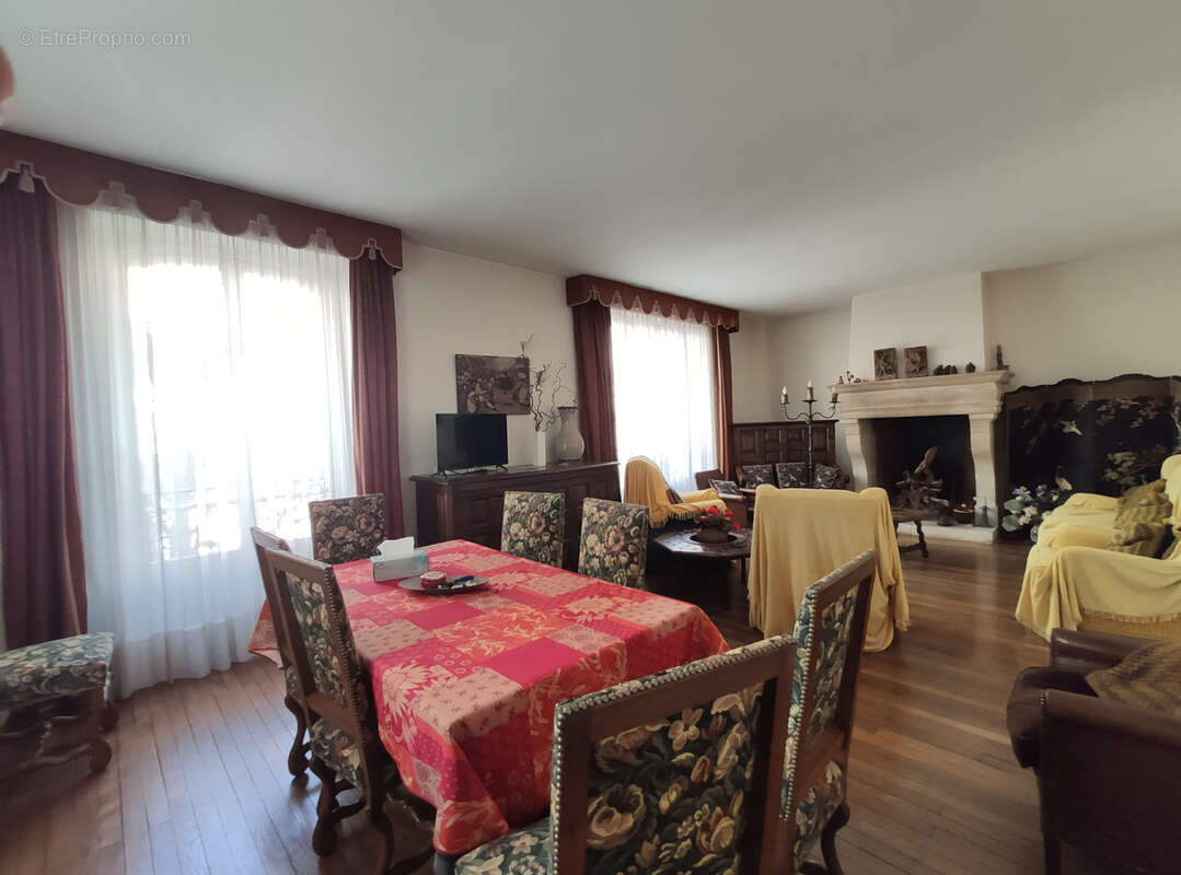 Maison à VITRY-SUR-SEINE